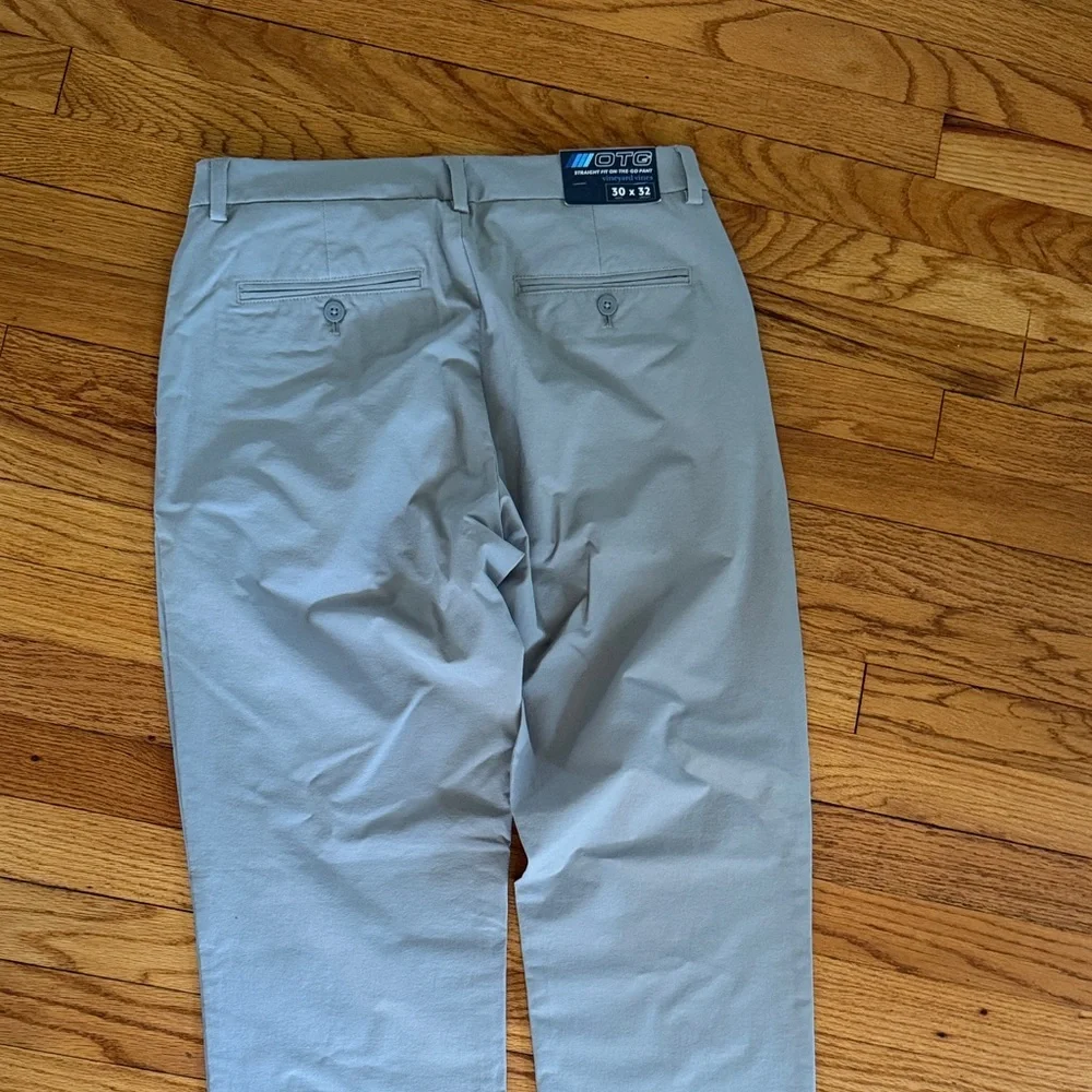 Vineyard Vines Light Gray Men’s Chino Pants